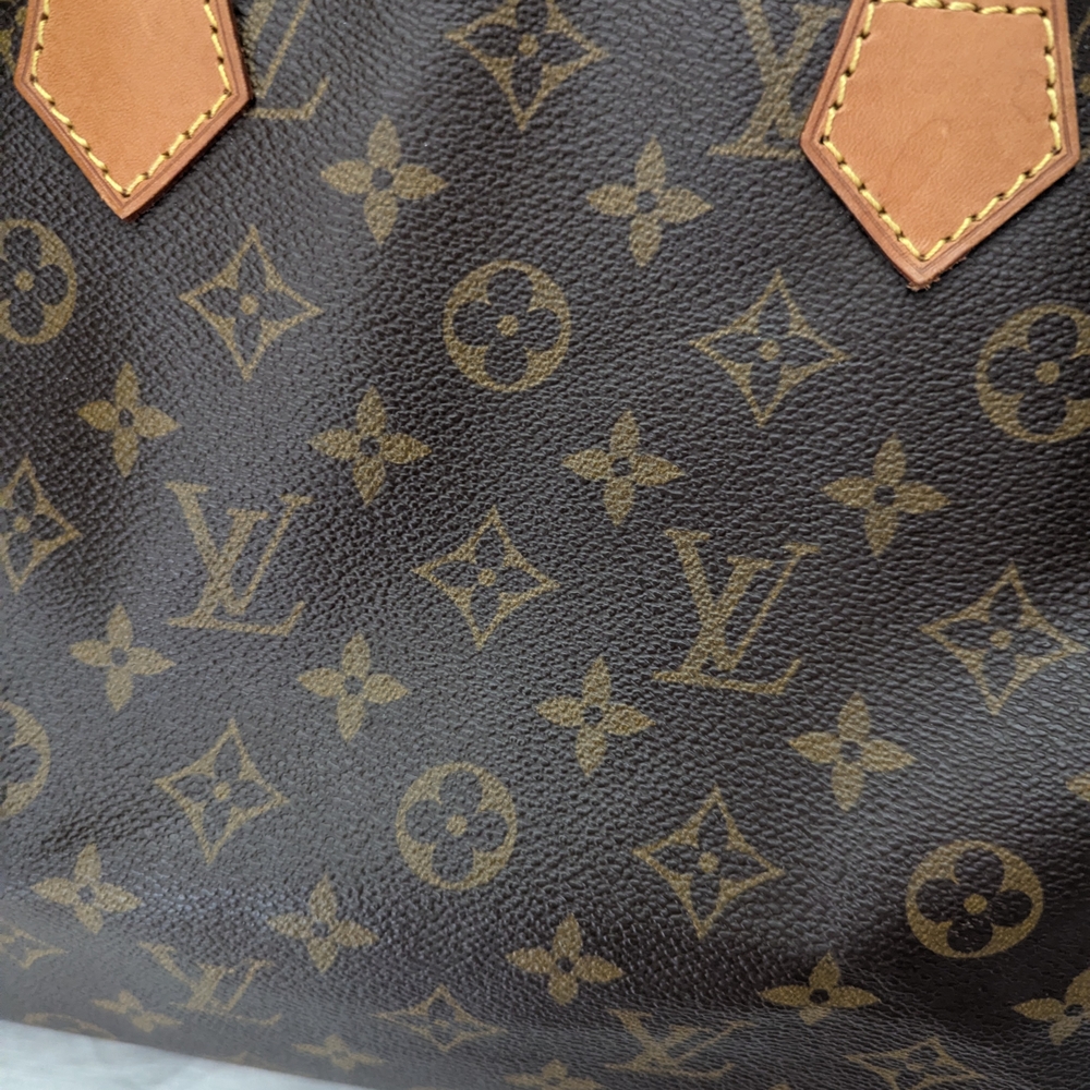 Louis Vuitton Monogram Speedy 35 Handbag - Picture 6 of 17